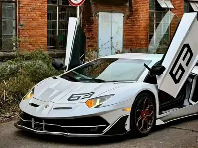 Lamborghini Aventador 2013, 40000 км, за 1299000 CNY