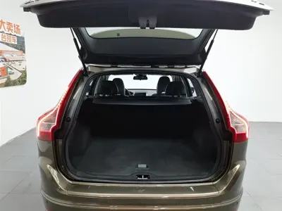 Volvo XC60 2017, 68900 км, за 52800 CNY - фото 16