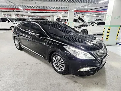 Hyundai Grandeur 2017, 146885 км, за 8000000 KRW