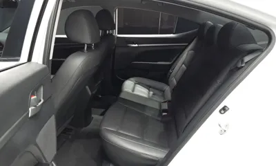 Hyundai Avante 2019, 37873 км, за 12700000 KRW - фото 12