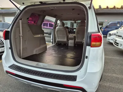 Kia Canival 2017, 84000 км, за 11690000 KRW - фото 9