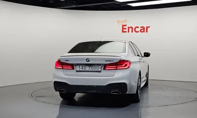 BMW 5-Series 2017, 128404 км, за 22300000 KRW