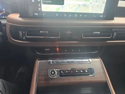 Lincoln Aviator 2025, 16500 км, за 70000000 KRW - фото 9