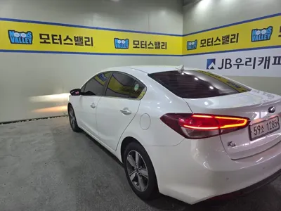 Kia K3 2018, 29980 км, за 10500000 KRW - фото 6