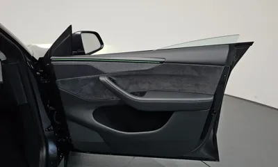 Tesla Model Y 2026, 32 км, за 72700000 KRW - фото 24