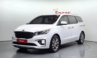 Kia Canival · 2019 год