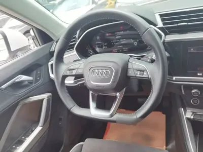 Audi Q3 2022, 29500 км, за 157600 CNY - фото 11