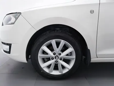 Skoda Rapid 2018, 69400 км, за 28800 CNY - фото 17