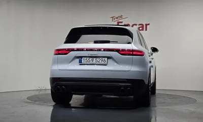 Porsche Cayenne 2023, 18869 км, за 101000000 KRW