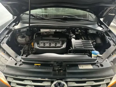 Volkswagen Tiguan L 2020, 57200 км, за 94900 CNY - фото 16