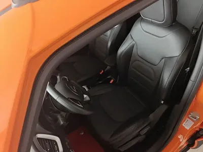 Jeep Renegade 2020, 55100 км, за 40700 CNY - фото 15