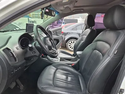 Kia Sportage 2014, 119393 км, за 8400000 KRW - фото 10