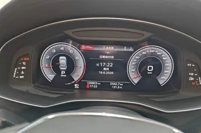 Audi A6L 2019, 106800 км, за 185006.73 CNY - фото 14
