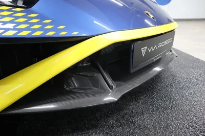 Lamborghini Huracan 2022, 79 км, за 450000000 KRW - фото 5