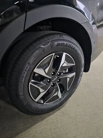 Kia Sorento 2026, 21000 км, за 33920000 KRW