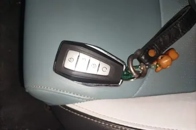 Geely Auto Emgrand S 2022, 21100 км, за 49932.51 CNY - фото 12