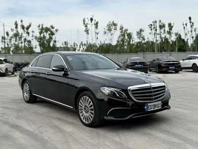 Mercedes-Benz E-Class 2020, 90000 км, за 178000 CNY