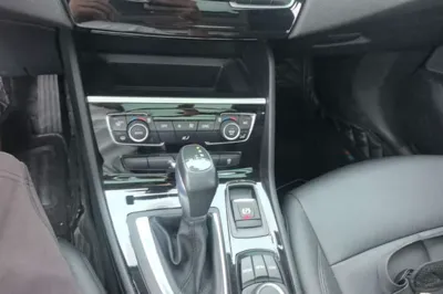 BMW 2 Series Active Tourer 2018, 108600 км, за 59826.54 CNY - фото 16