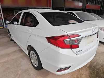 Honda Greiz 2018, 72800 км, за 33500 CNY - фото 5