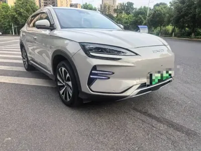 BYD PLUS New Energy 2023, 56000 км, за 81800 CNY
