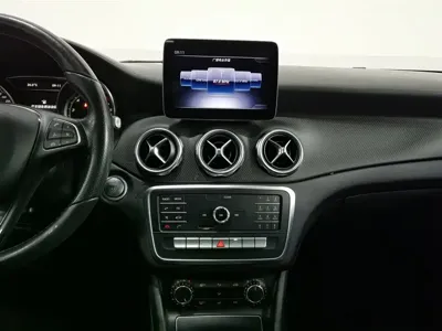 Mercedes-Benz GLA 2018, 65800 км, за 53900 CNY - фото 12