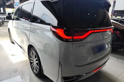 GAC Trumpchi M8 2021, 83400 км, за 114471 CNY - фото 4