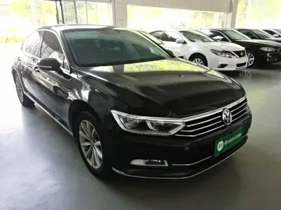 Volkswagen Magotan 2019, 147700 км, за 68700 CNY