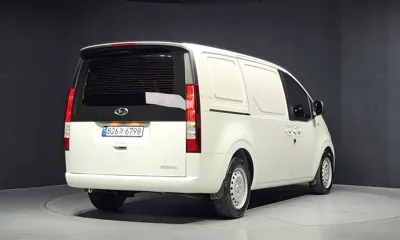 Hyundai Staria 2023, 58696 км, за 20700000 KRW