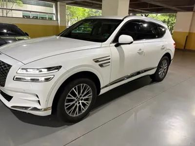 Genesis GV80 · 2023 год