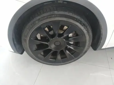 Tesla Model Y 2021, 42100 км, за 189700 CNY - фото 21