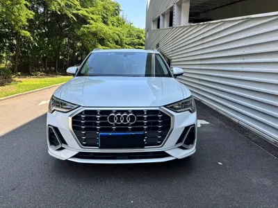 Audi Q3 2021, 42000 км, за 149800 CNY - фото 2