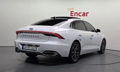 Hyundai Grandeur 2020, 75212 км, за 21000000 KRW