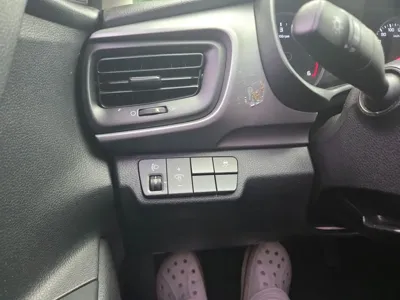 Kia Stonic 2018, 242598 км, за 5700000 KRW - фото 15