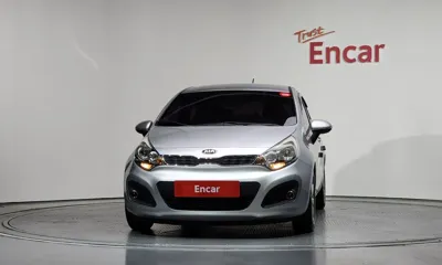 Kia Pride 2014, 80459 км, за 3600000 KRW