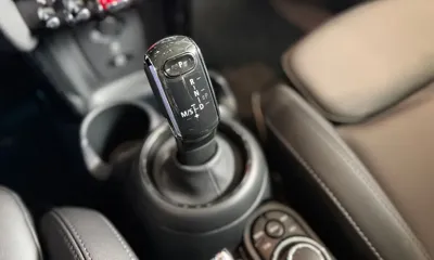 MINI Cooper 2024, 8871 км, за 28500000 KRW - фото 9