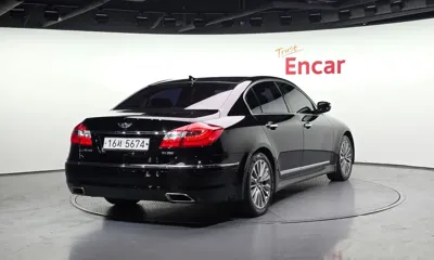 Hyundai Genesis 2013, 135215 км, за 3890000 KRW