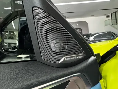 BMW M4 2022, 9000 км, за 648000 CNY - фото 9