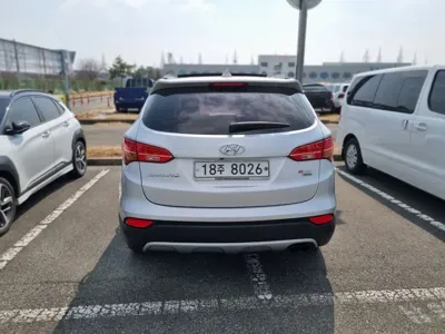 Hyundai Santafe 2015, 119955 км, за 11000000 KRW