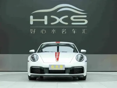 Porsche 911 2023, 13000 км, за 988000 CNY