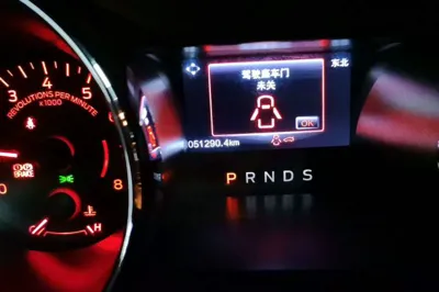Ford Mustang 2017, 51200 км, за 100399.21 CNY - фото 10
