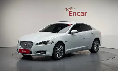 Jaguar XF · 2014 год