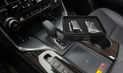 Lexus LX 2025, 4024 км, за 214900000 KRW - фото 9