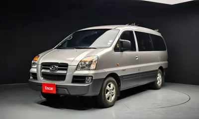 Hyundai Starex · 2005 год