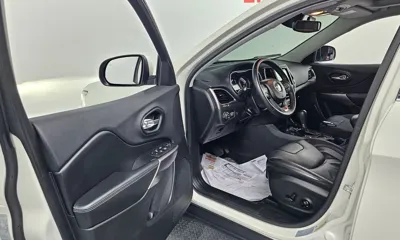 Jeep Cherokee 2019, 109193 км, за 11900000 KRW - фото 10