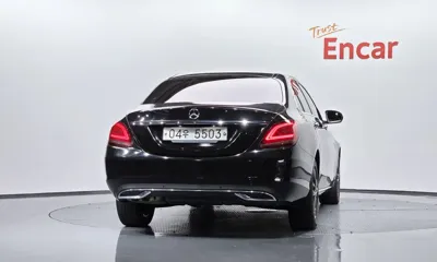 Mercedes-Benz C-Class 2019, 103675 км, за 18300000 KRW