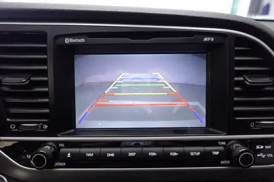 Hyundai Avante 2018, 99748 км, за 10400000 KRW - фото 12