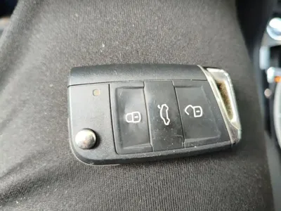 Volkswagen Tiguan L 2019, 91600 км, за 99900 CNY - фото 12