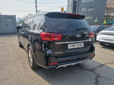 Kia Canival 2019, 162176 км, за 45240000 KRW