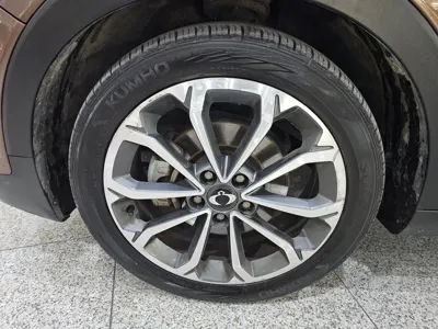 KG_Mobility_Ssangyong TIBOLI 2018, 165430 км, за 7300000 KRW - фото 20