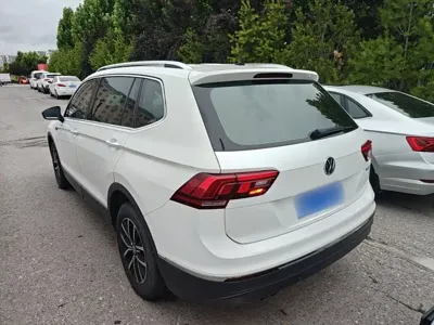 Volkswagen Tiguan L 2017, 132100 км, за 62300 CNY - фото 5